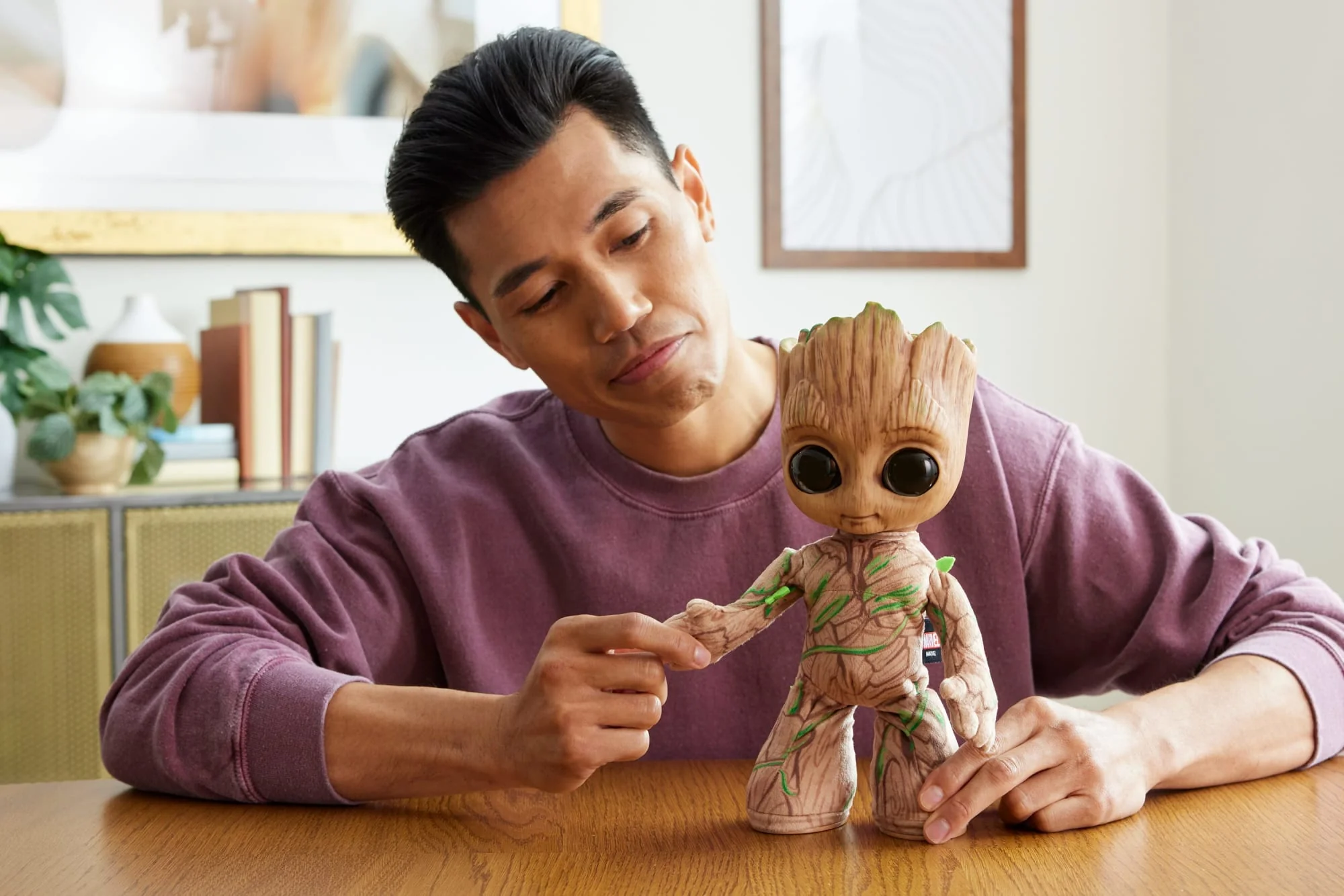 Marvel Pelüş, Groot Sesli Ve Hareketli Pelüş Figür - Image 3