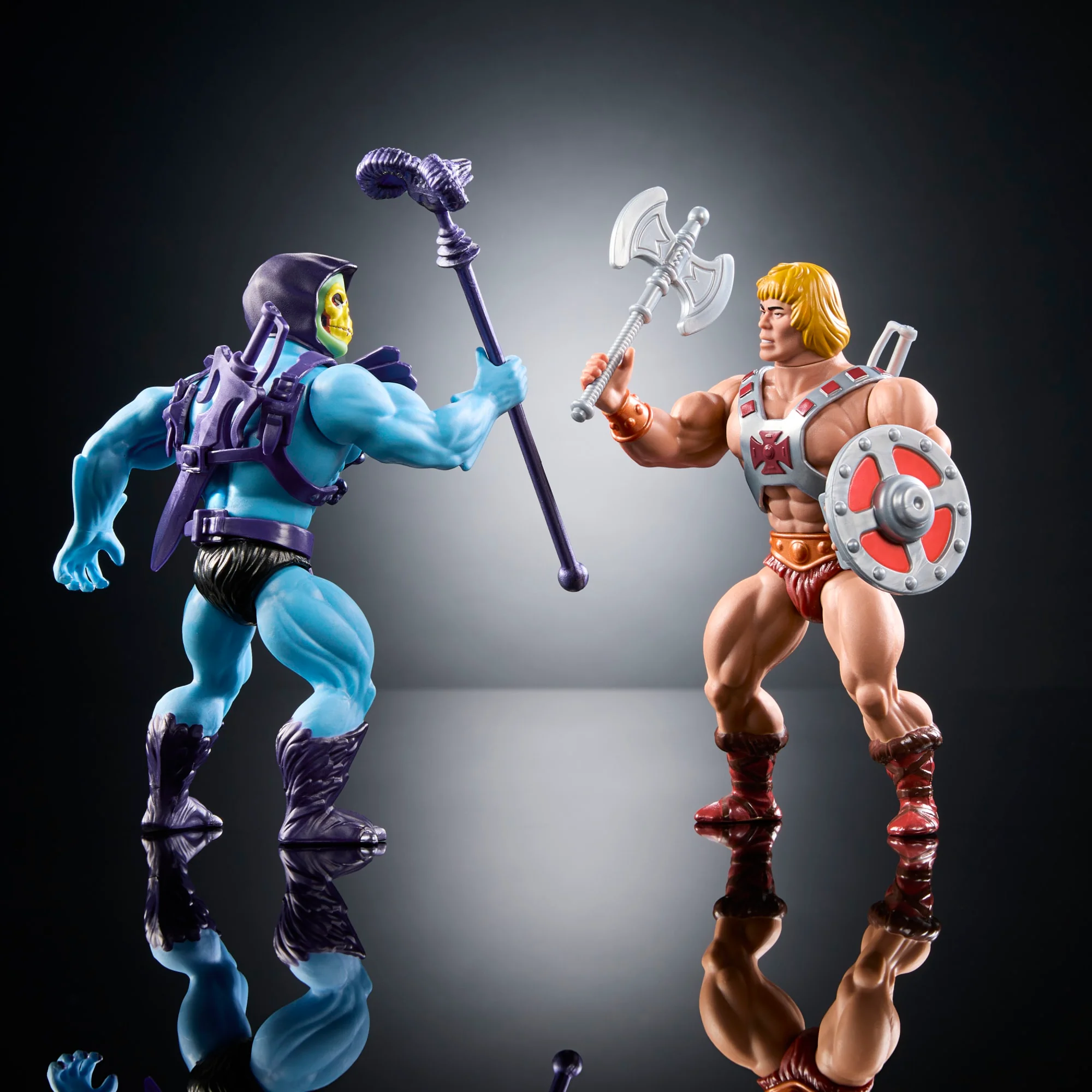 Pack De Figuras Retro De He-Man Y Skeletor De Masters Of The Universe Origins Con Movimiento De Giro Y Puñetazo, Edición Del 80.Aniversario De Mattel - Image 4