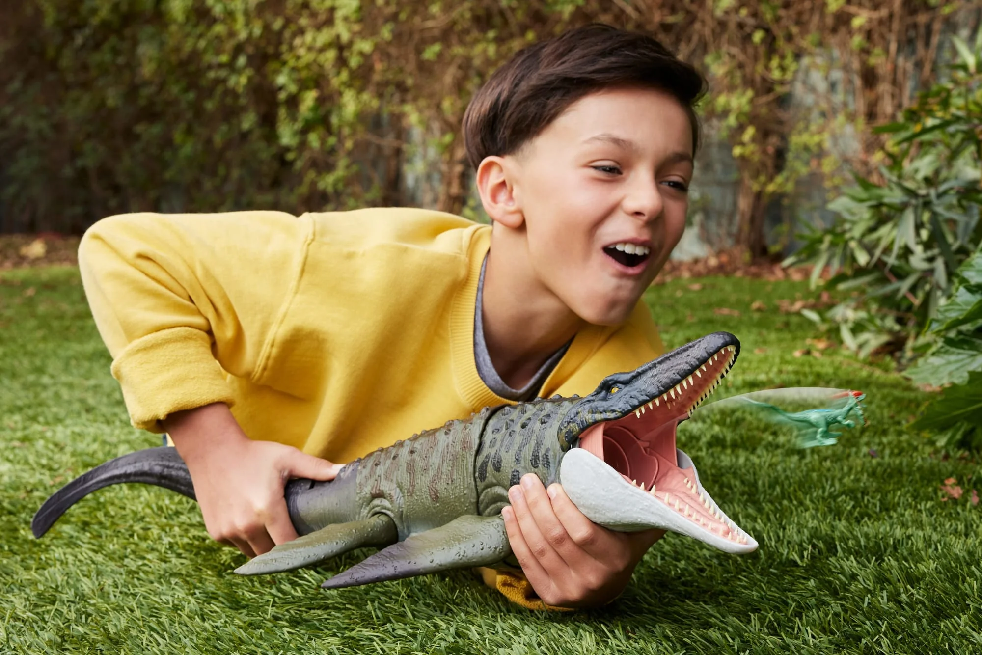 Jurassic World Rebirth Bijtende En Explosieve Mosasaurus, Actiefiguur En Mini-Dilophosaurus, Dinosaurusspeelgoed - Image 2