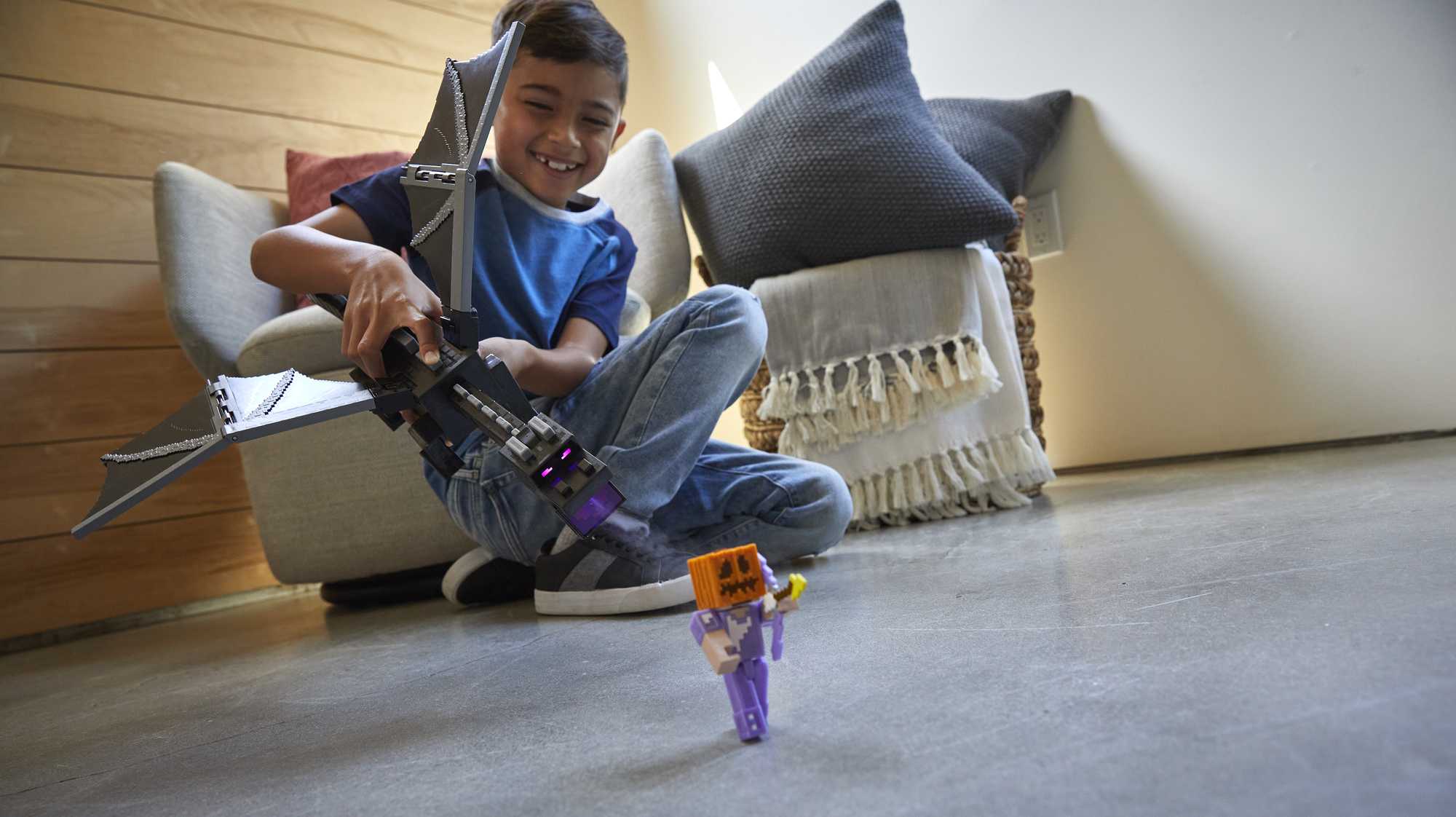 Minecraft Ultimate Ender Dragon Figure - Image 2