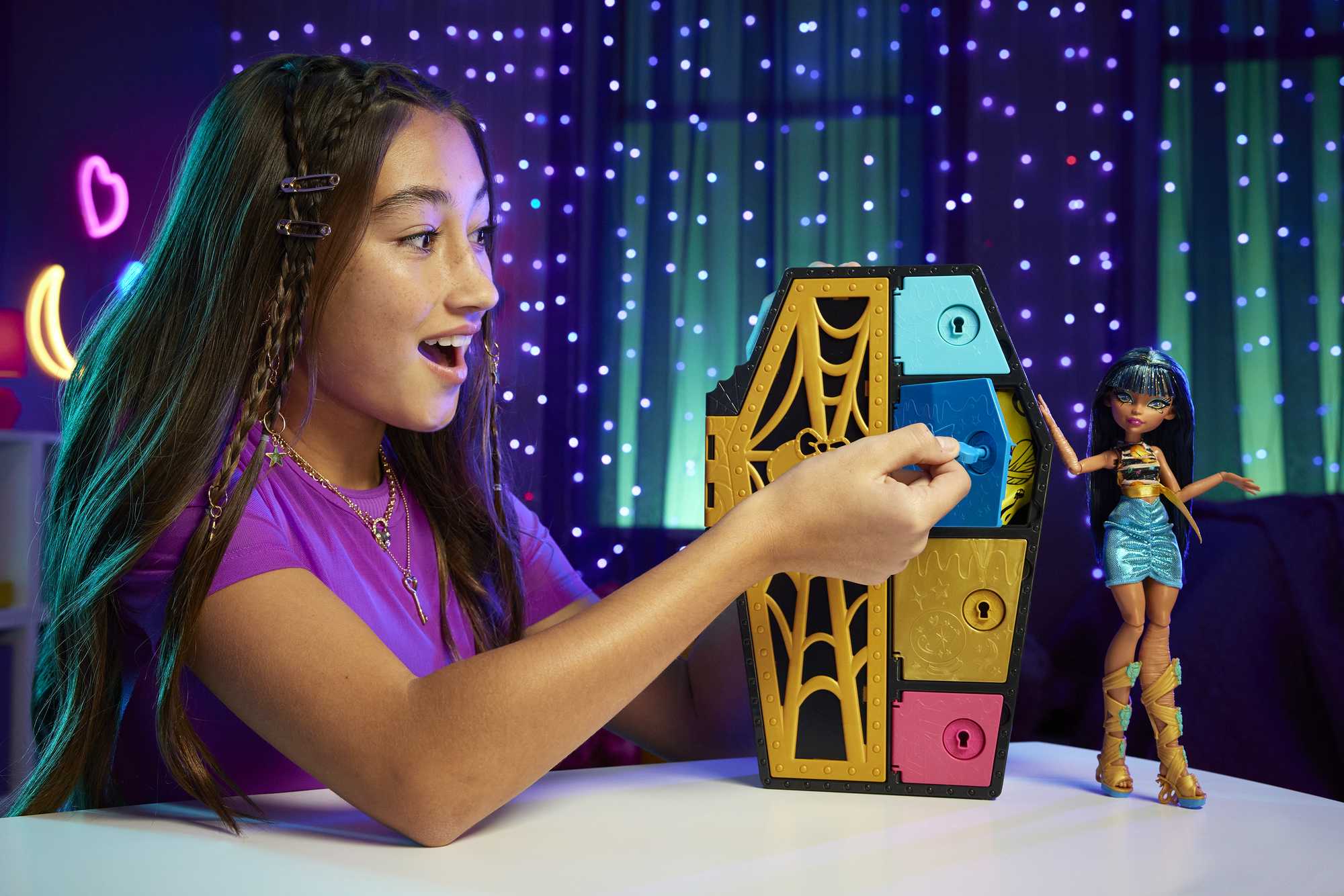 Monster High Skulltimate Secrets Cleo De Nile Doll - Image 2
