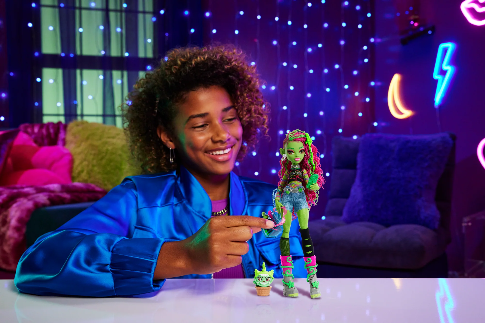 Monster High Venus McFlytrap Lalka podstawowa - Image 2