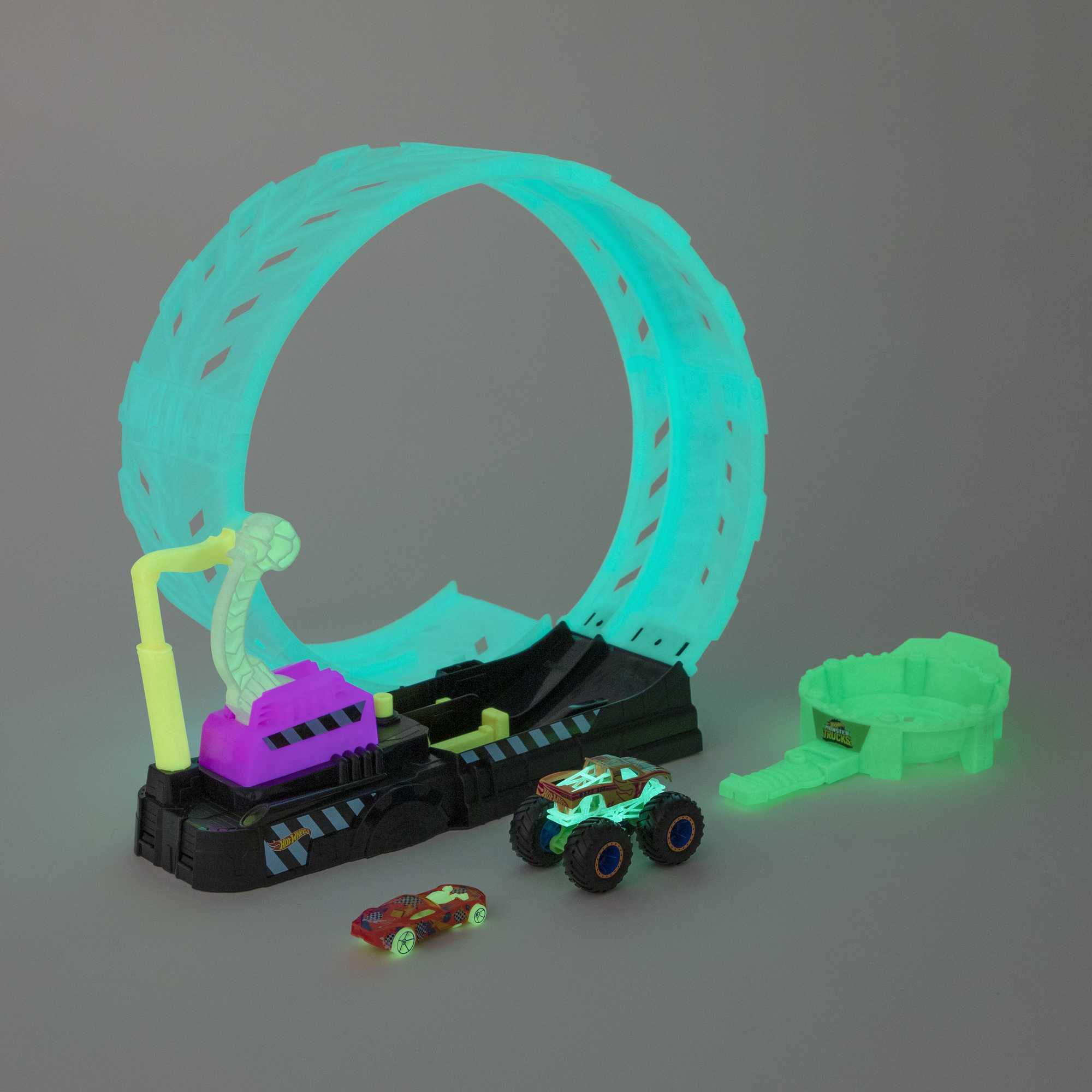 Набор игровой Hot Wheels Монстр-трак Автотрек Мертвая петля (светящийся в темноте) - Image 2
