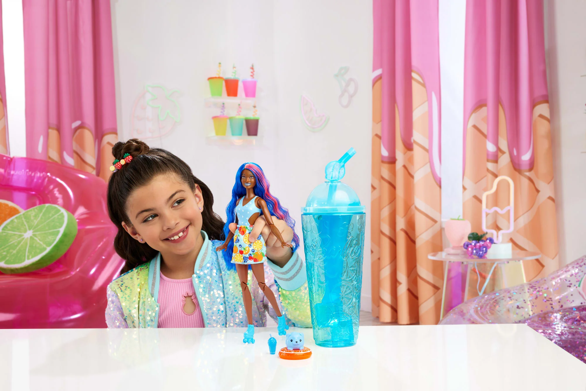 Muñeca Barbie Pop Reveal De La Colección Aroma De Frutas, Muñeca Con Temática De Ponche De Frutas Con Ocho Sorpresas, Entre Las Que Se Incluyen Una Mascota, Slime, Muñecas Perfumadas Y Función De Cambio De Color - Image 2