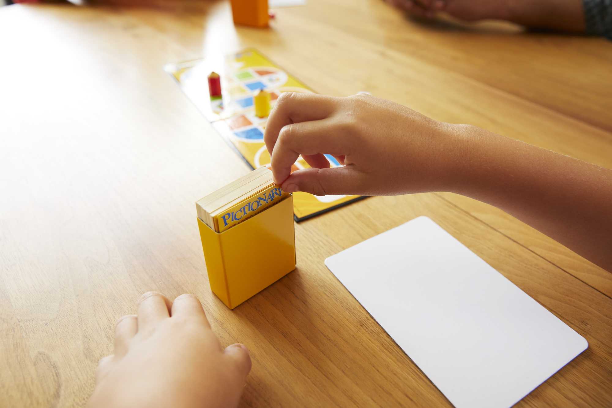 Pictionary - Image 6