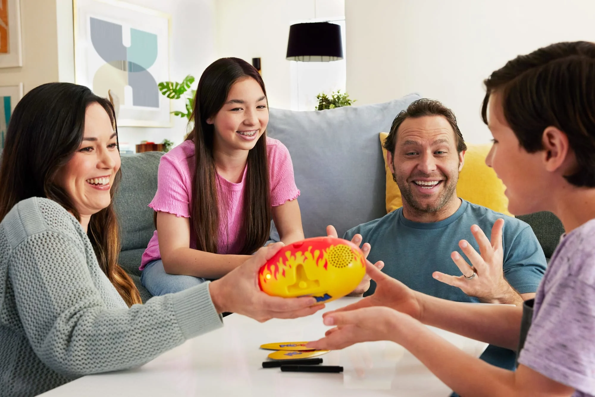 Pictionary Pic-Tato Hot Potato Game, Talks And Plays Music, Family Game For Kids, Adults And Game Night - Image 2