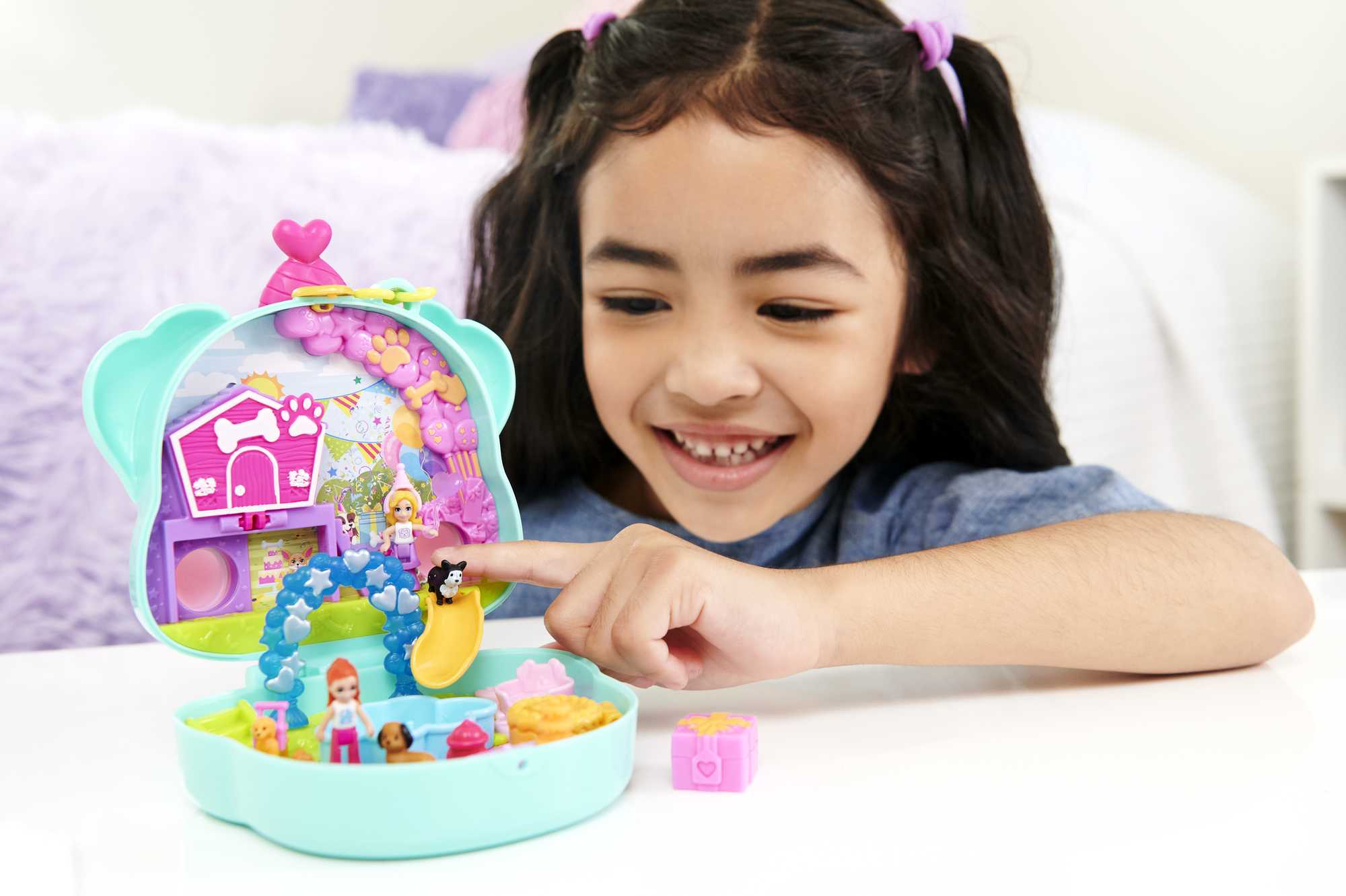 Polly Pocket Doggy Birthday Bash Compact - Image 2