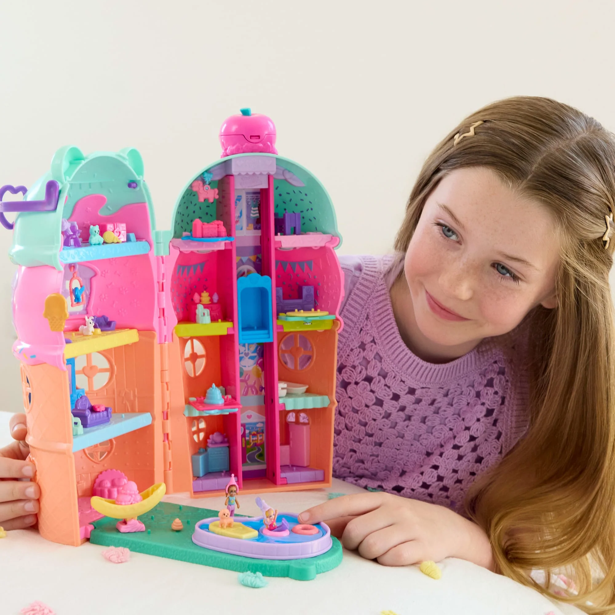 Polly Pocket Dolls And Playset, Gelato House With Elevator, Ice Cream Theme With 25+ Accessories Including Furniture And Pets - Image 2