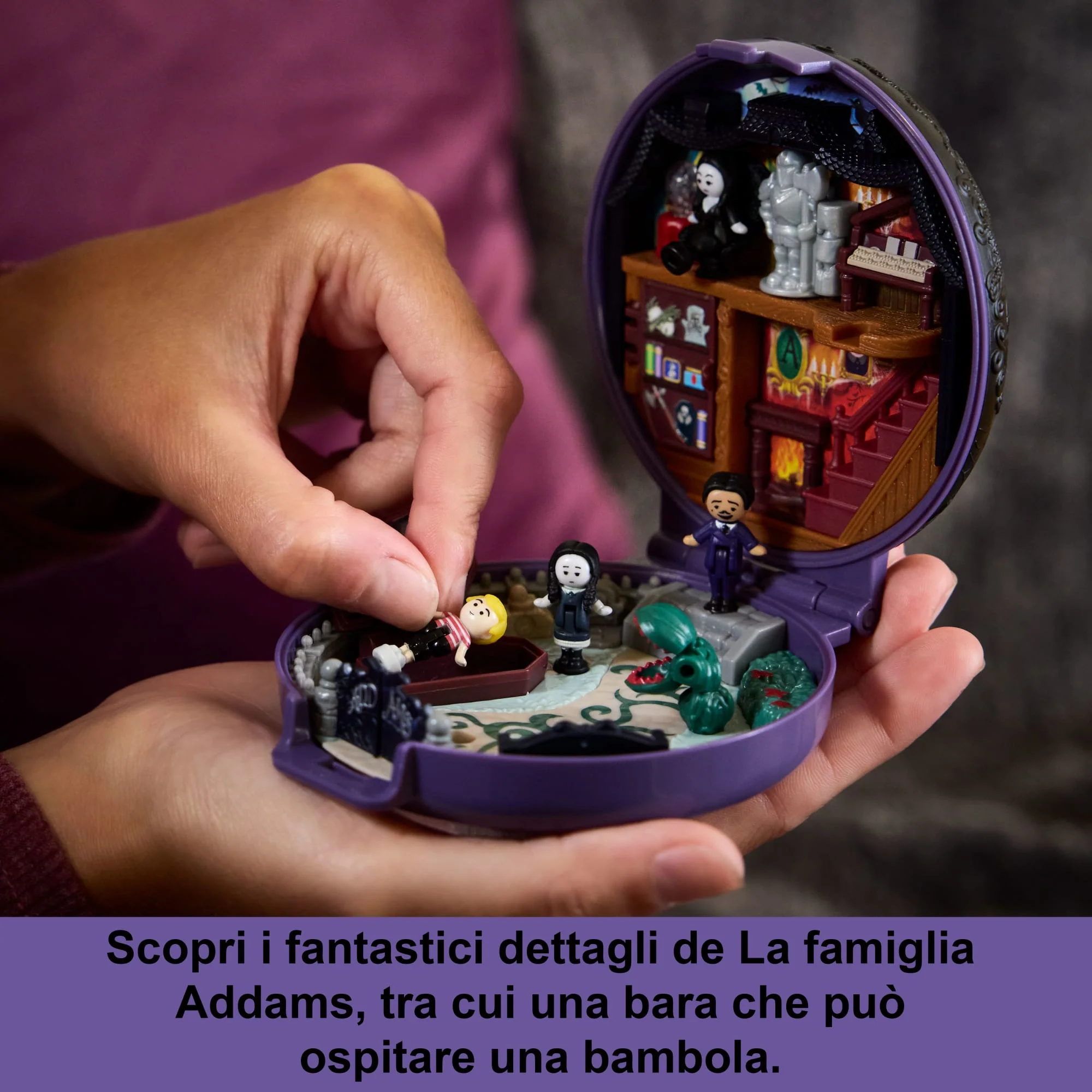 Polly Pocket La Famiglia Addams, Cofanetto Da Collezione, Bambole in Edizione Speciale E Playset - Image 3