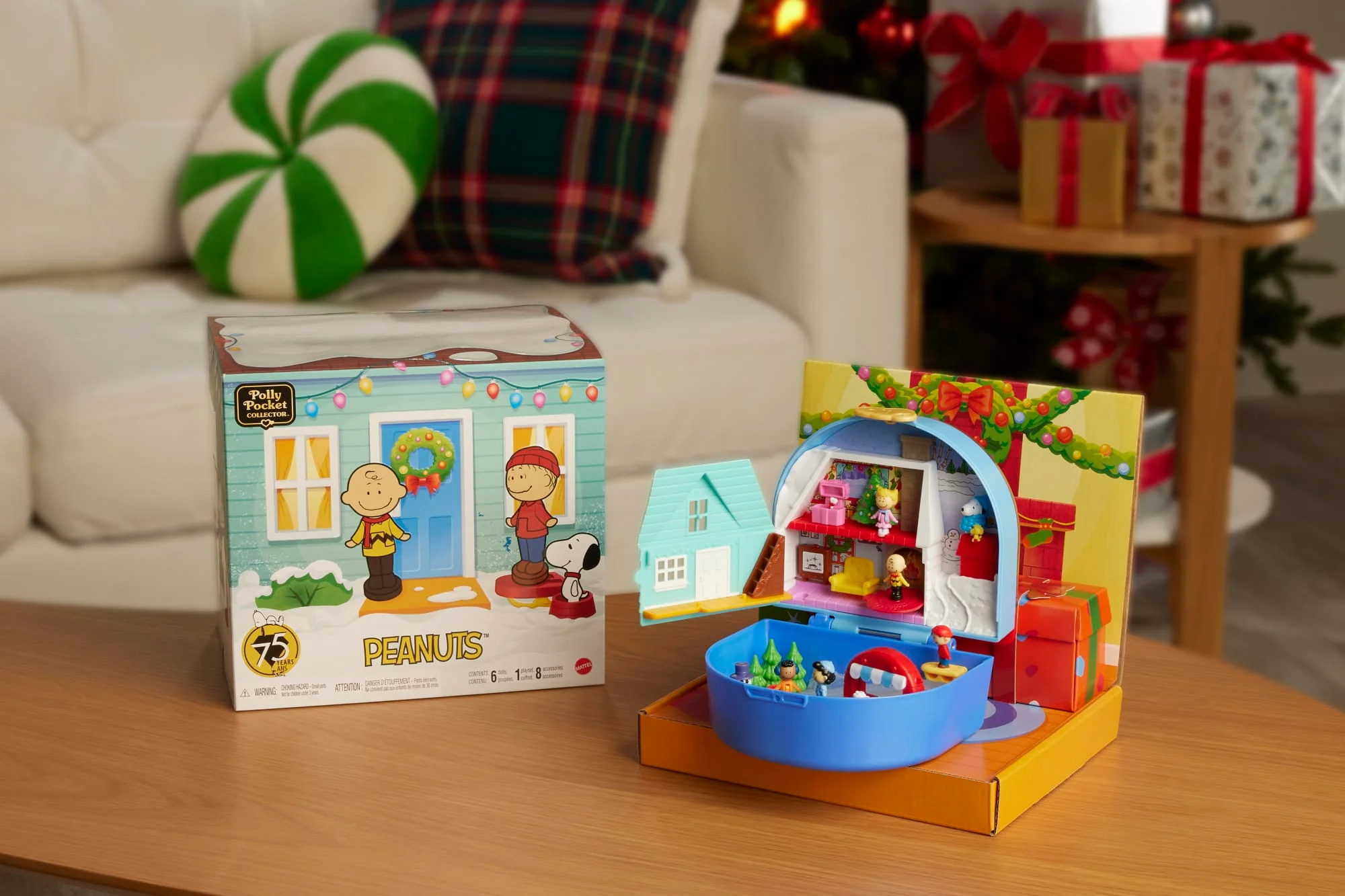 Polly Pocket Micro Dolls And Playset, Collector Peanuts Compact With 7 Accessories - Image 2