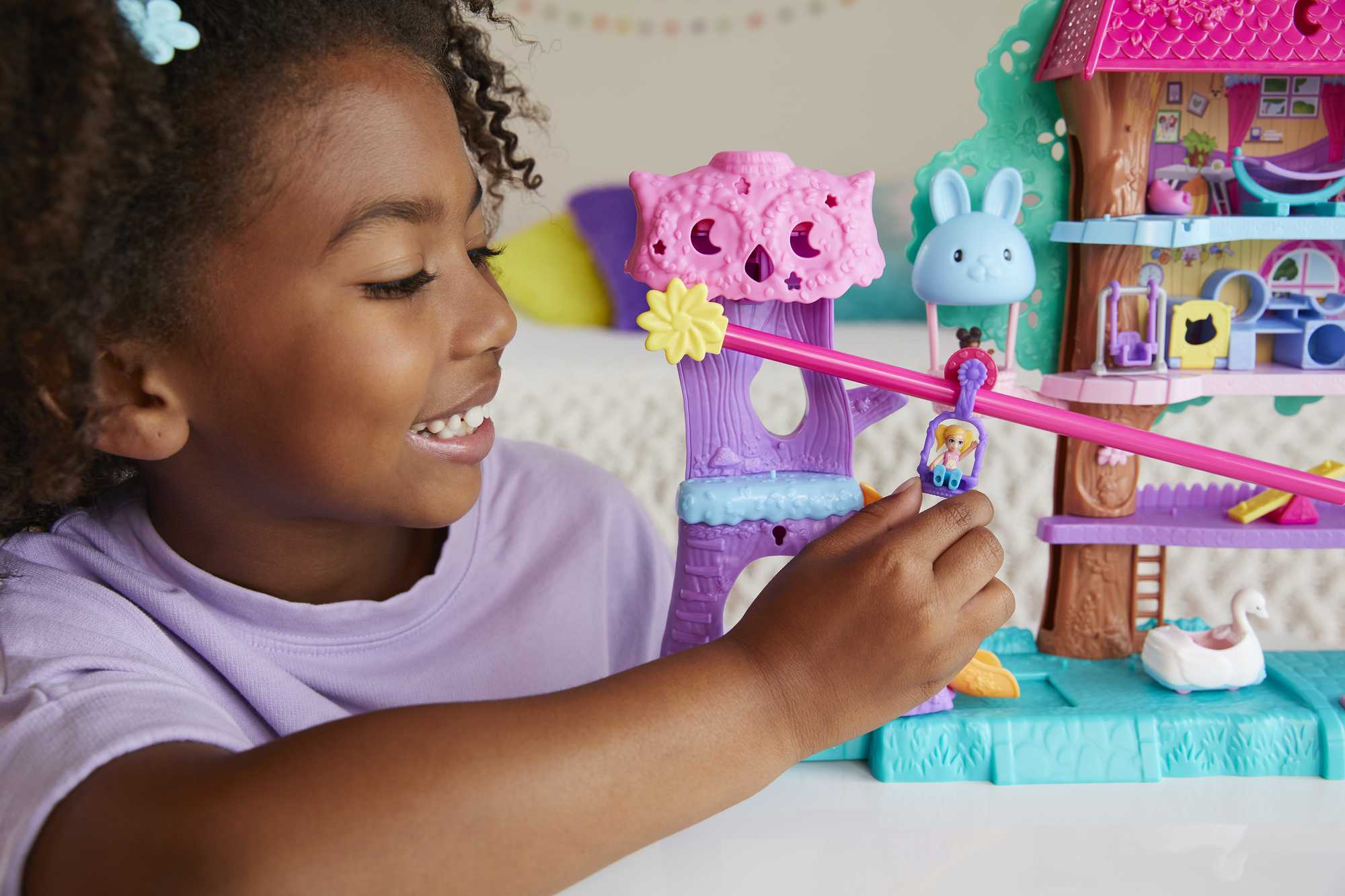 Polly Pocket Pollyville Pet Adventure Treehouse Playset - Image 2