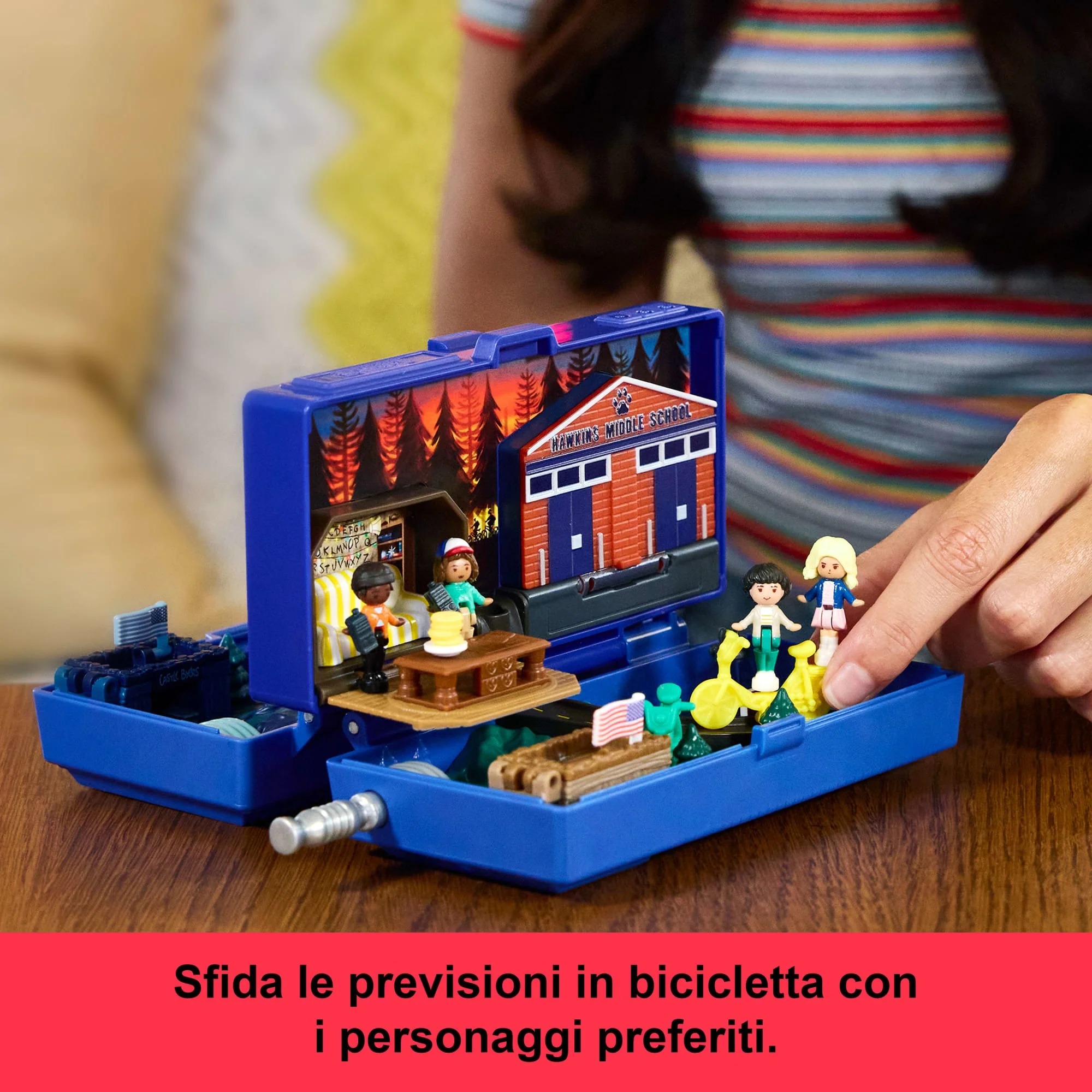 Polly Pocket Stranger Things, Cofanetto Da Collezione, Bambole in Edizione Speciale E Playset - Image 4
