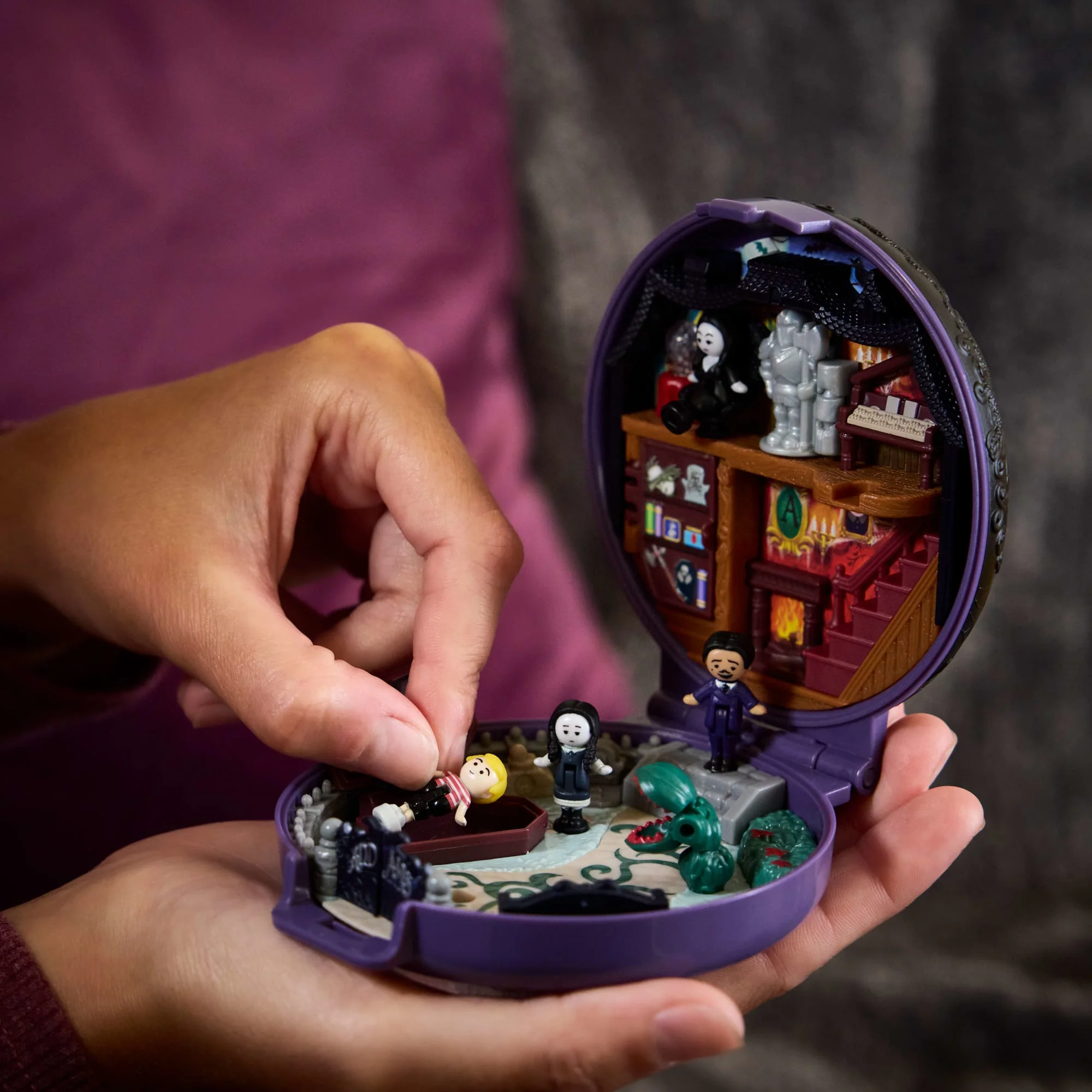 Polly Pocket Voor Verzamelaars, The Addams Family, Compacte Speelset, Speciale Editie, Poppen En Speelset - Image 3