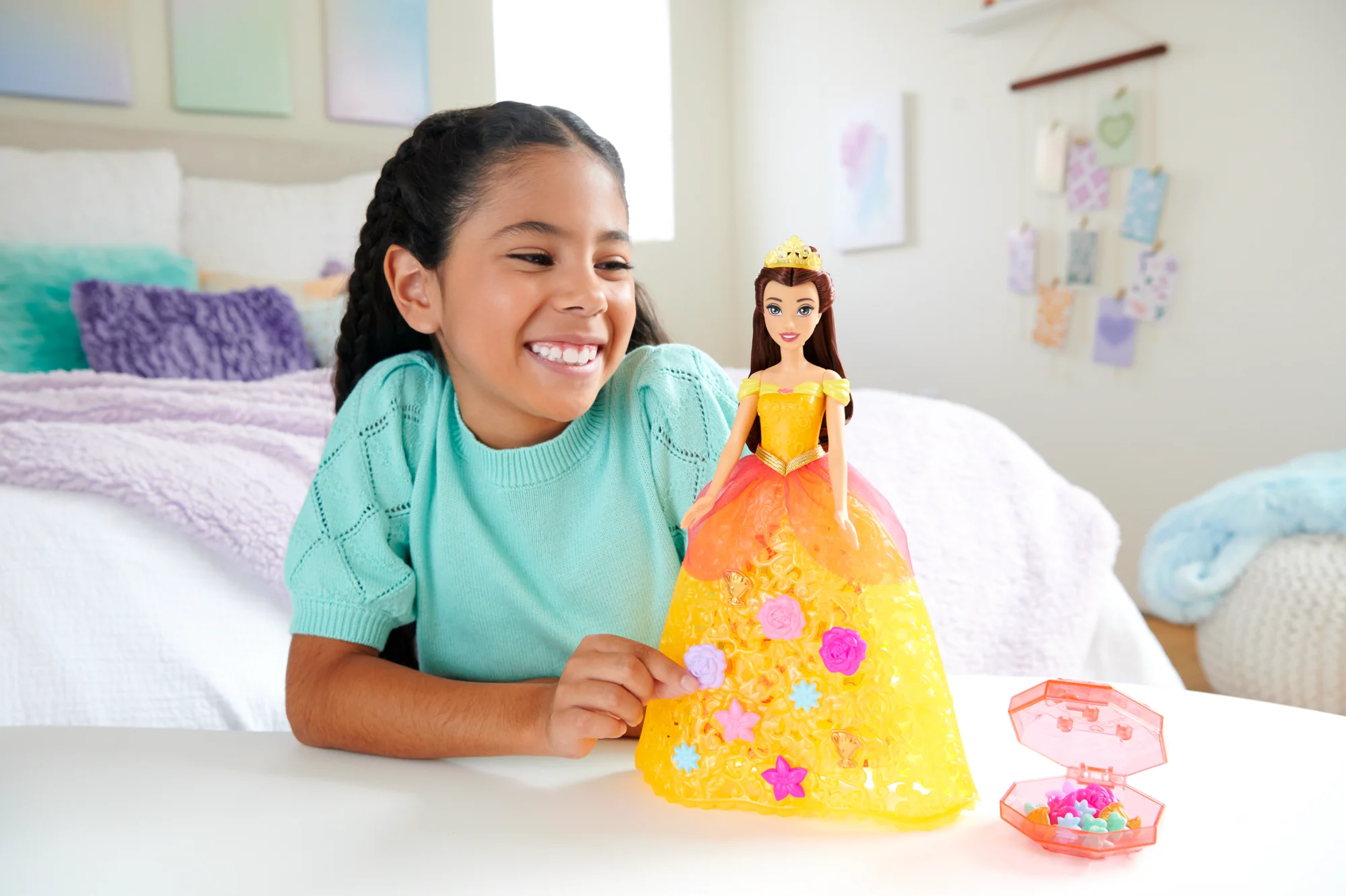 Disney Princesses - Poupée Belle Robe À Fleurs Avec 20 Breloques - Poupée - 3 Ans Et + - Image 3
