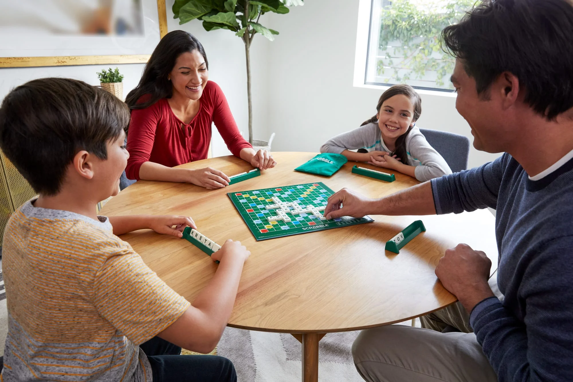 Scrabble Original Game Board - Image 6