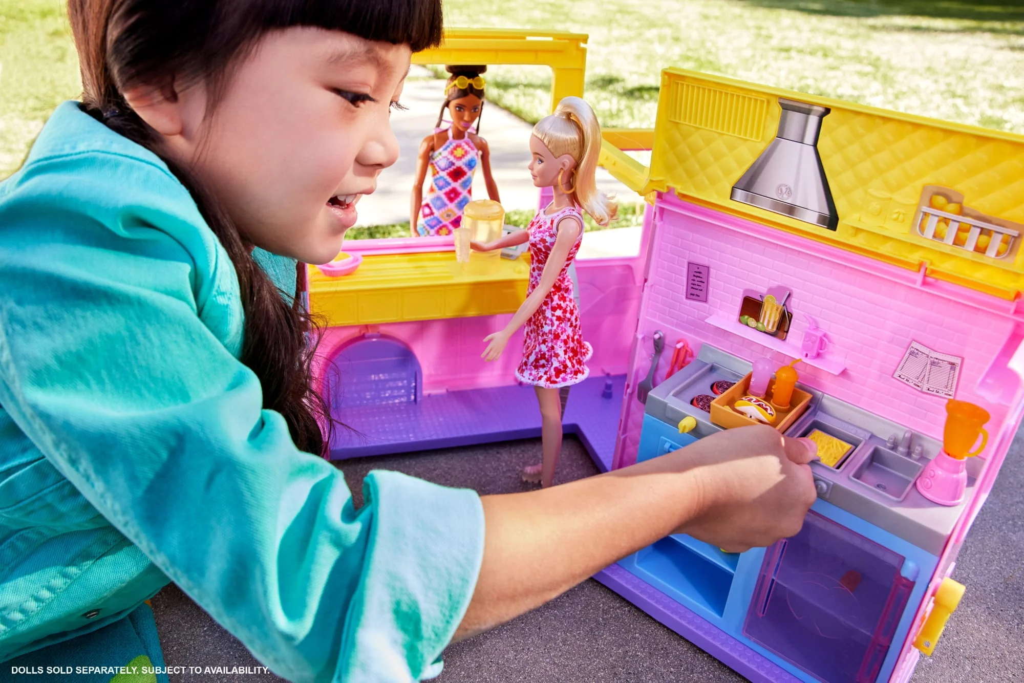 Σετ Barbie, Καντίνα Με Χυμούς Με 25 Κομμάτια - Image 2