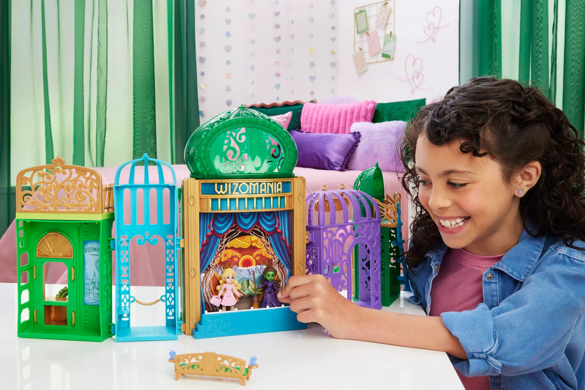Mattel Universal Pictures Wicked Smaragdstadt Spielset Mit Kleinen Glinda- Und Elphaba-Puppen - Image 2