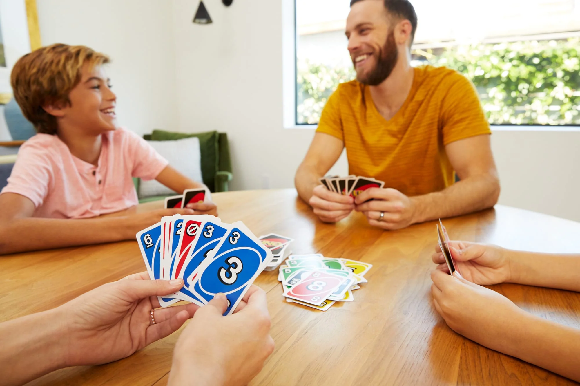 Mattel Games UNO Kartenspiel, Gesellschaftsspiel, Familienspiel, Kinderspiel - Image 2